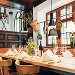 Akzent Berg's Alte Bauernschänke- Wellness Und Wein Hotel 4*
