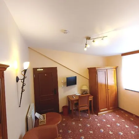 Hotel Akzent Berg's Alte Bauernschänke- Wellness Und Wein Rüdesheim am Rhein