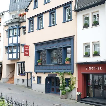 Hotel Akzent Berg's Alte Bauernschänke- Wellness Und Wein Rüdesheim am Rhein