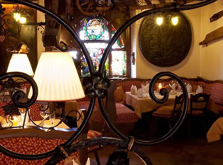 Akzent Berg's Alte Bauernschänke- Wellness Und Wein 4*