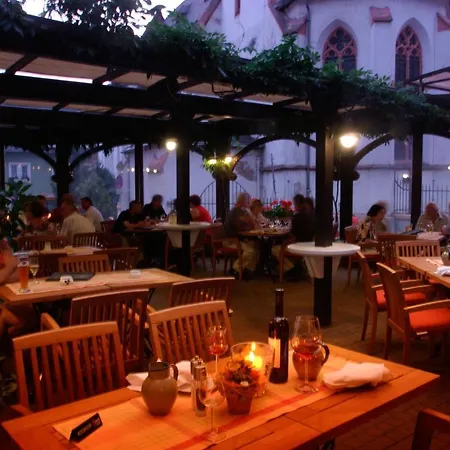 Hotel Akzent Berg's Alte Bauernschänke- Wellness Und Wein Rüdesheim am Rhein