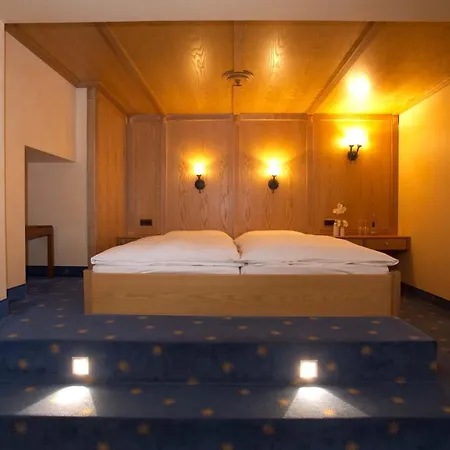 Hotel Akzent Berg's Alte Bauernschänke- Wellness Und Wein 4*