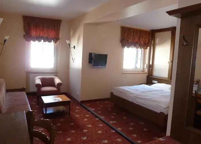 Akzent Berg's Alte Bauernschaenke- Wellness Und Wein 4*