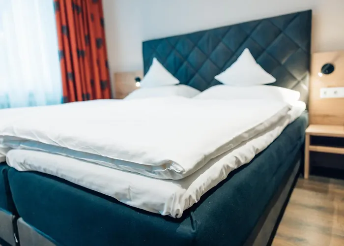 Hotell Akzent Berg's Alte Bauernschaenke- Wellness Und Wein