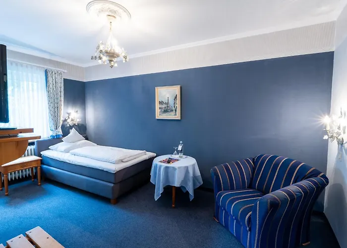 Akzent Berg's Alte Bauernschaenke- Wellness Und Wein Рюдесгайм-ам-Райн